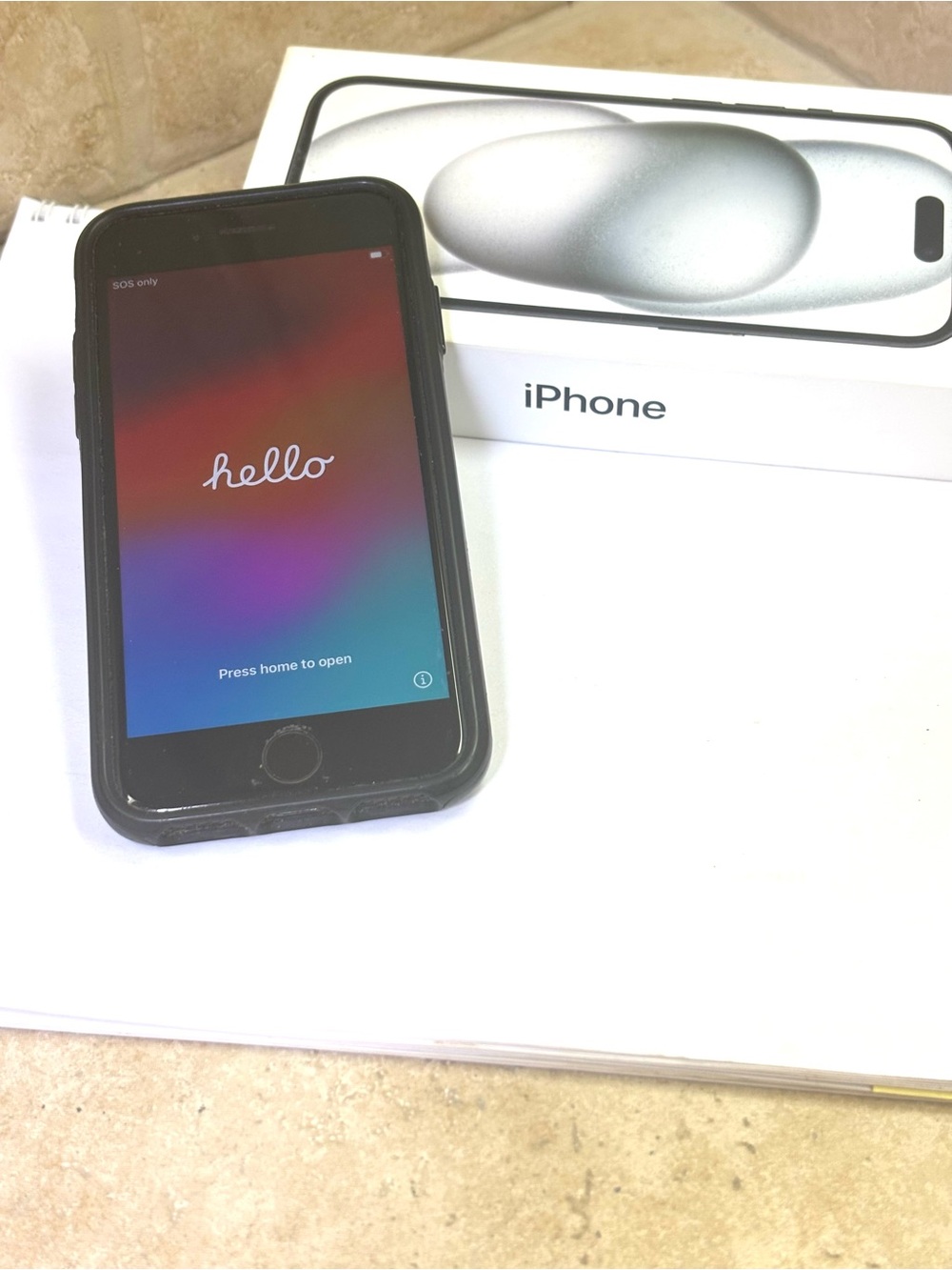 Apple iPhone SE
